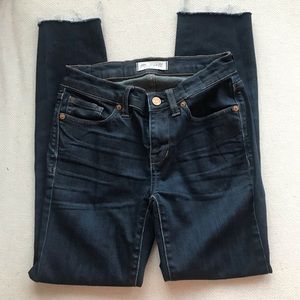 Madewell Skinny Skinny Raw Hem Jeans 24